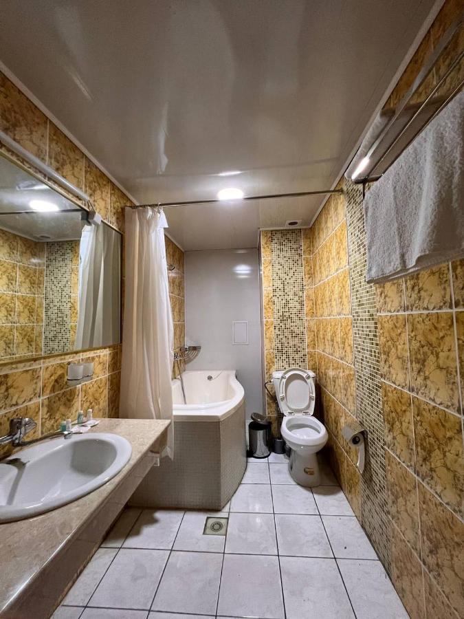 Grand Uzbegim Hotel Tasken Kültér fotó